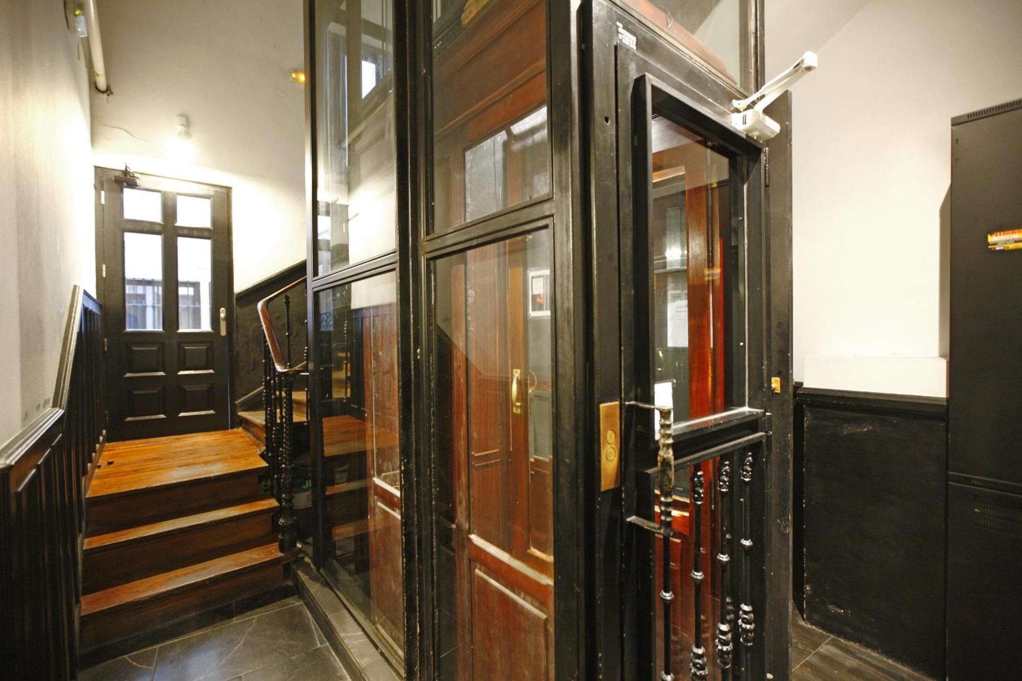 Atocha Suite - Barrio De Las Letras Madrid Extérieur photo