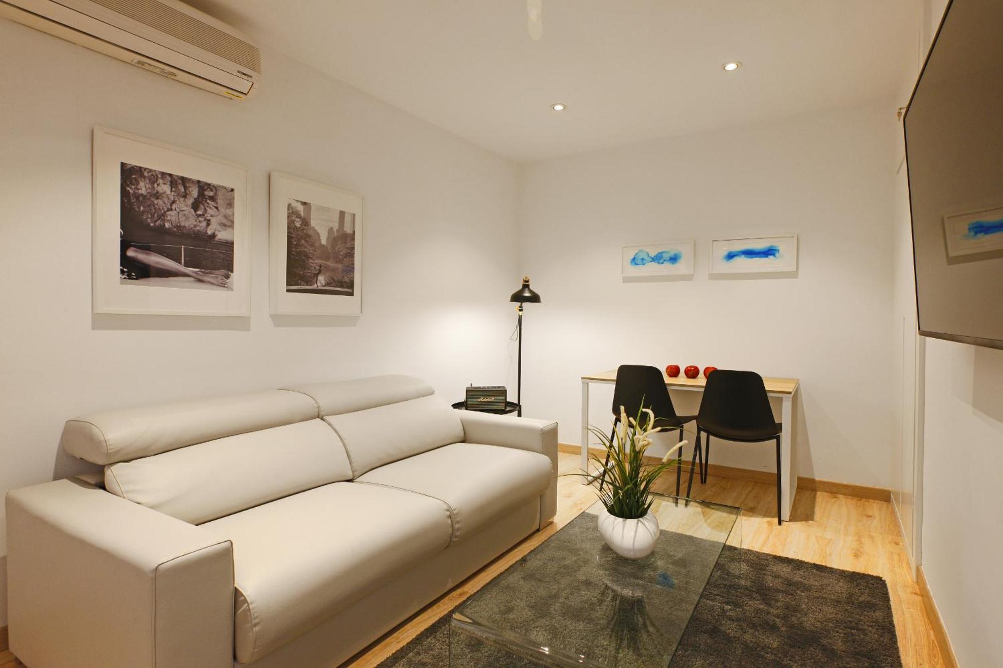 Atocha Suite - Barrio De Las Letras Madrid Extérieur photo
